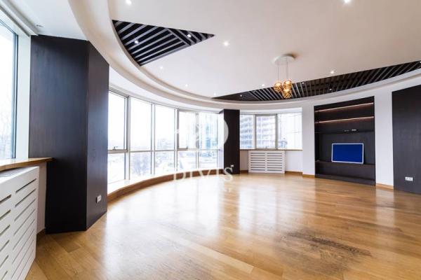 Slika 2 - Milentija Popovića, Petosoban stan na prodaju, 195m2, 960.000€